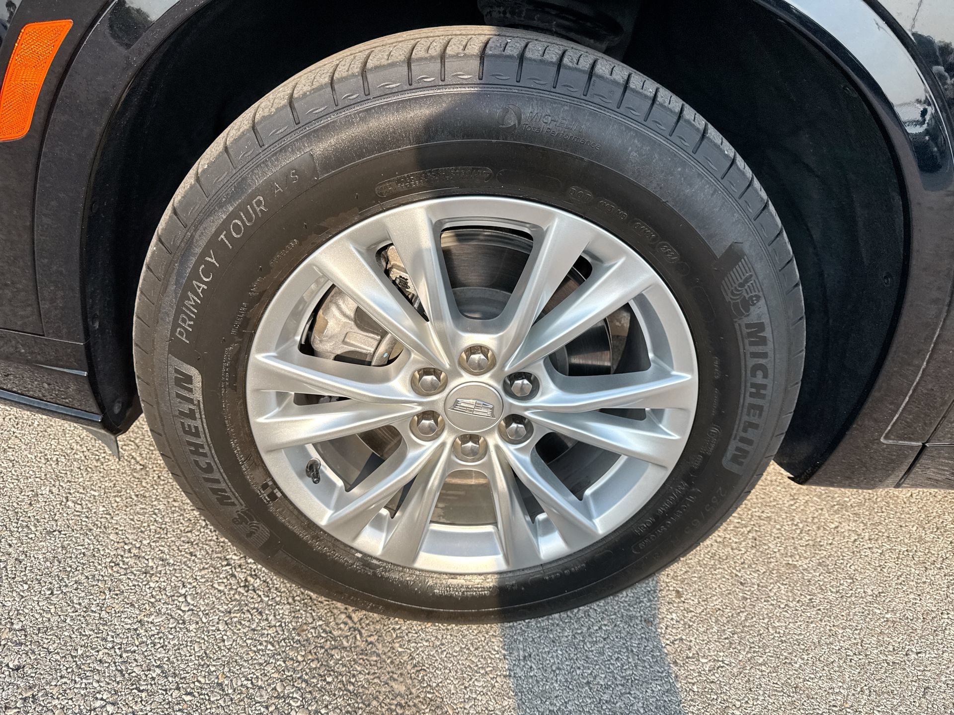 Used 2025 Cadillac XT6 Luxury FWD image 19