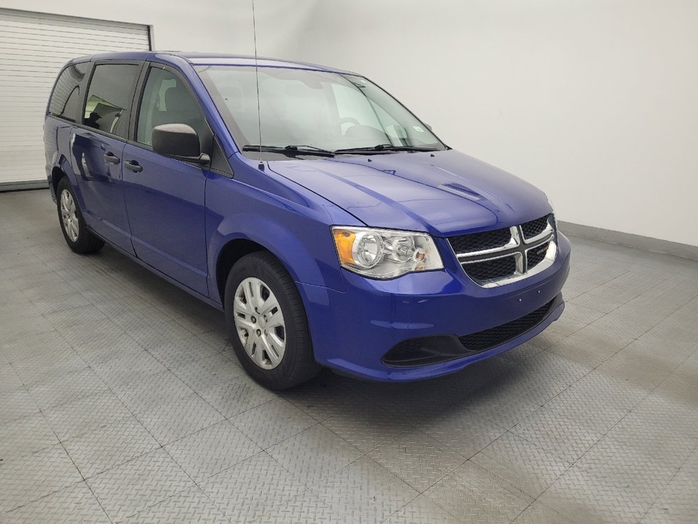 Used 2019 Dodge Grand Caravan SE FWD image 11