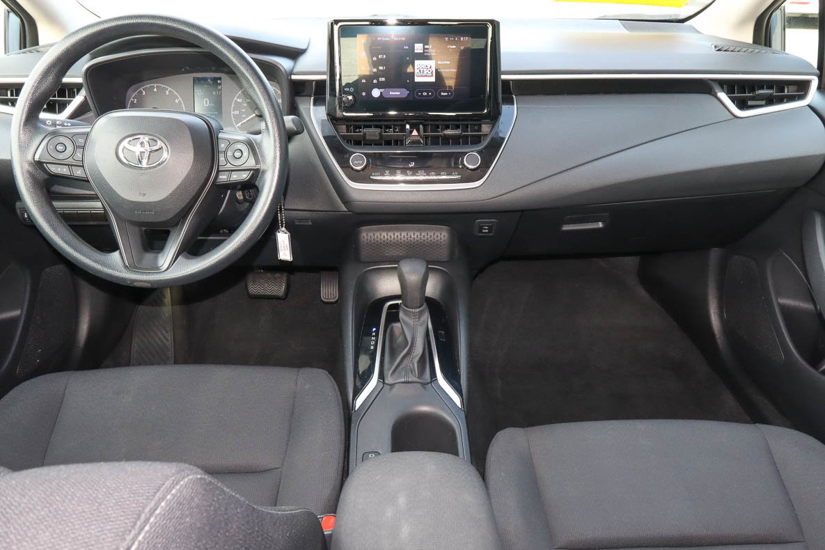 Used 2024 Toyota Corolla LE FWD image 10