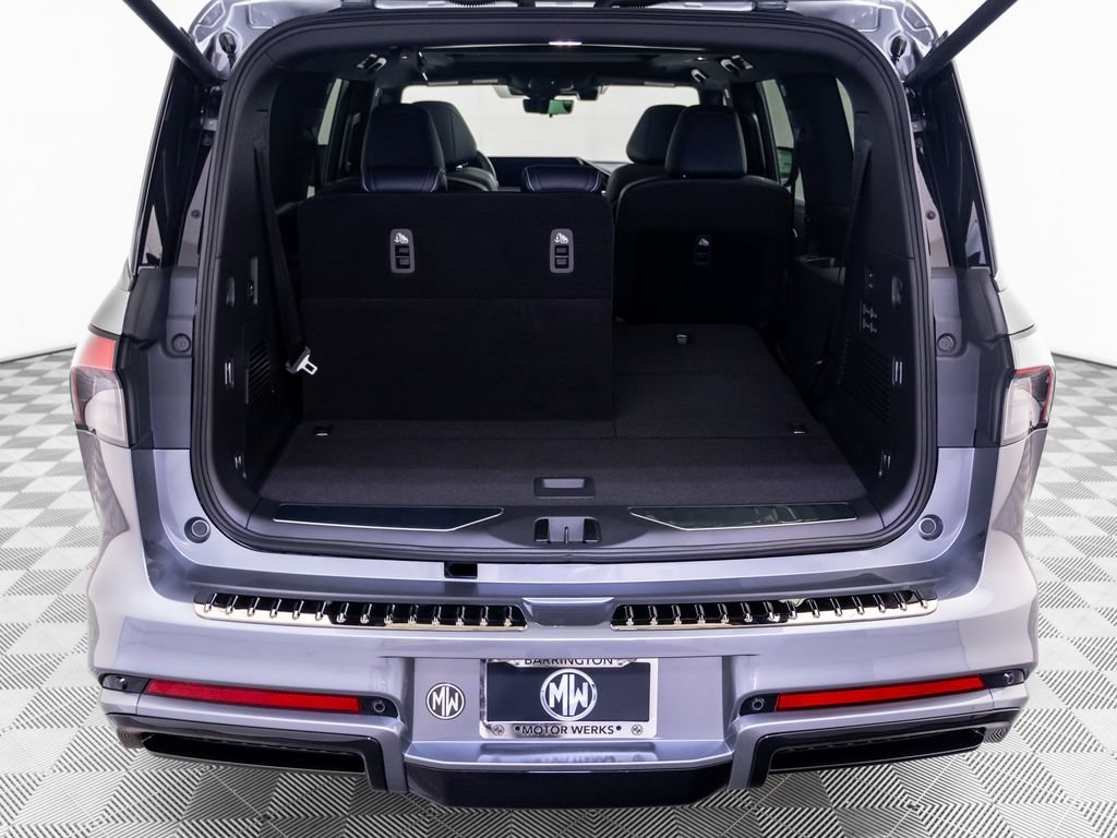 New 2027 INFINITI QX80 Sensory w/ Sport Exterior Package AWD/4WD image 29