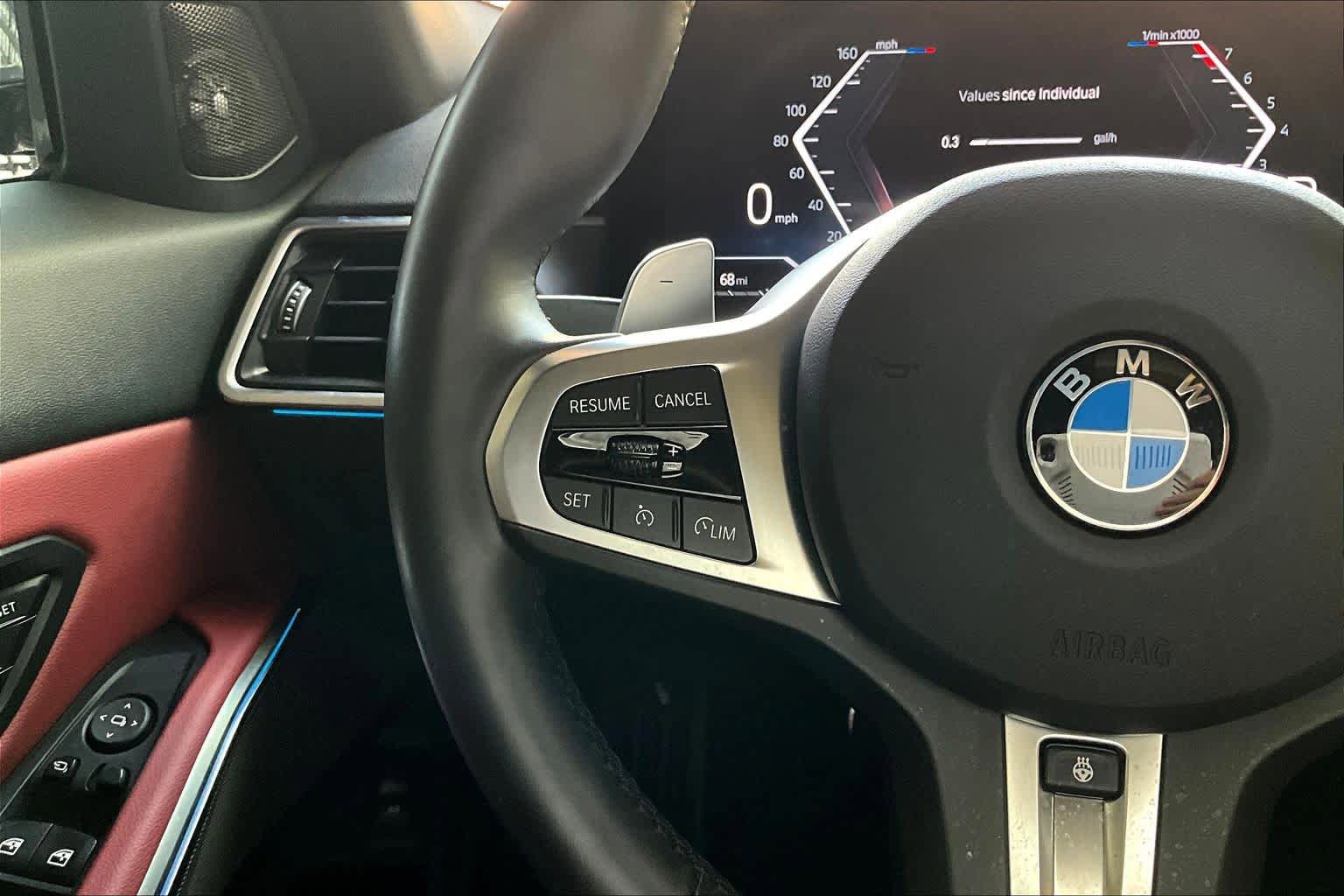Used 2024 BMW 330i Sedan w/ M Sport Package image 23