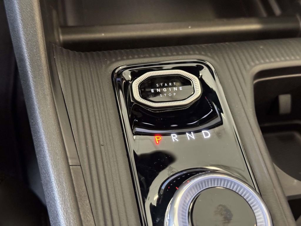 New 2026 Jeep Cherokee Overland image 30