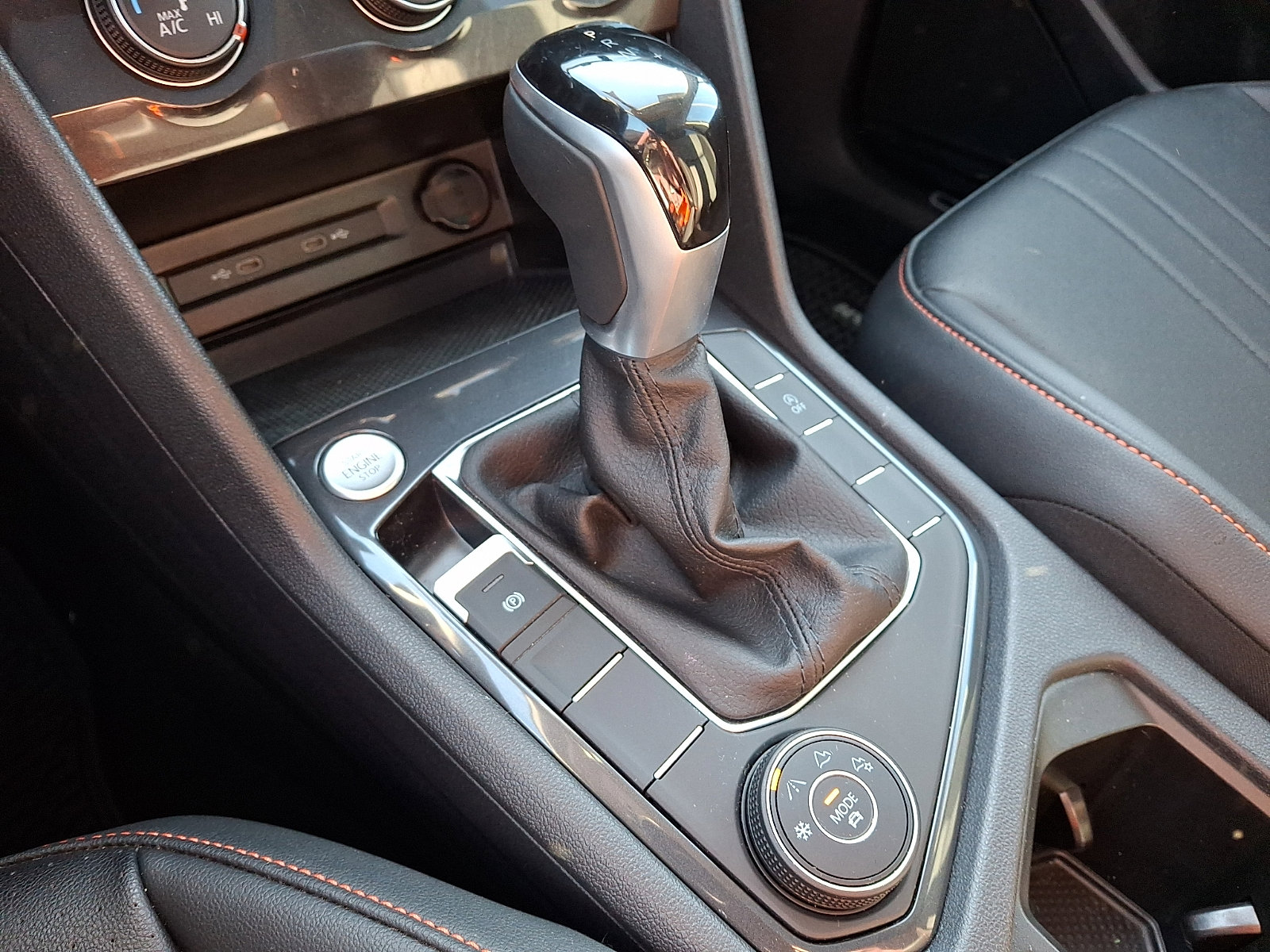 Certified 2024 Volkswagen Tiguan Wolfsburg Edition image 15