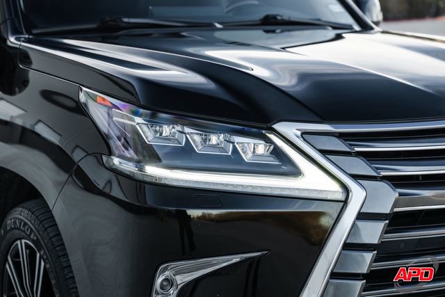 Used 2021 Lexus LX 570 4WD w/ Luxury Package image 44
