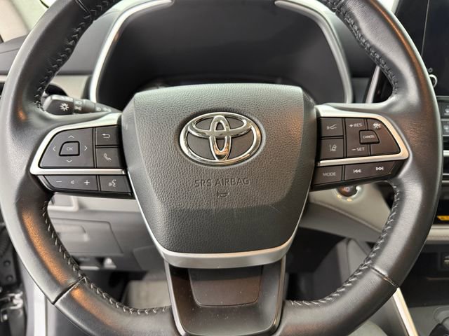 Used 2023 Toyota Highlander XLE FWD image 9