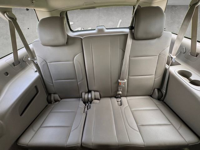 Used 2015 Chevrolet Suburban LTZ image 22