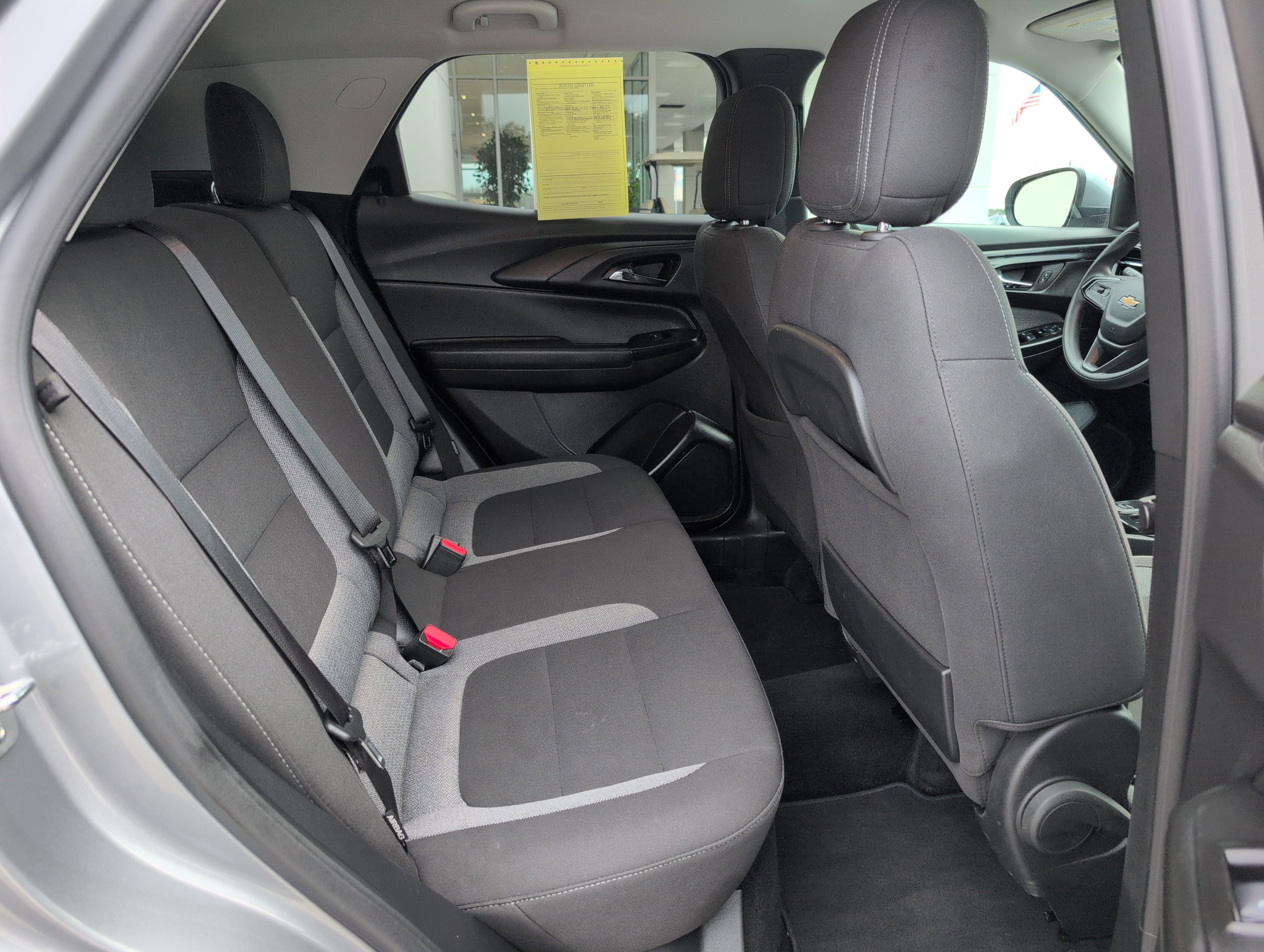 Used 2025 Chevrolet TrailBlazer LT image 28