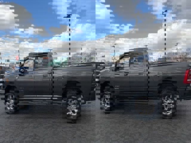 Used 2023 RAM 3500 Laramie image 12
