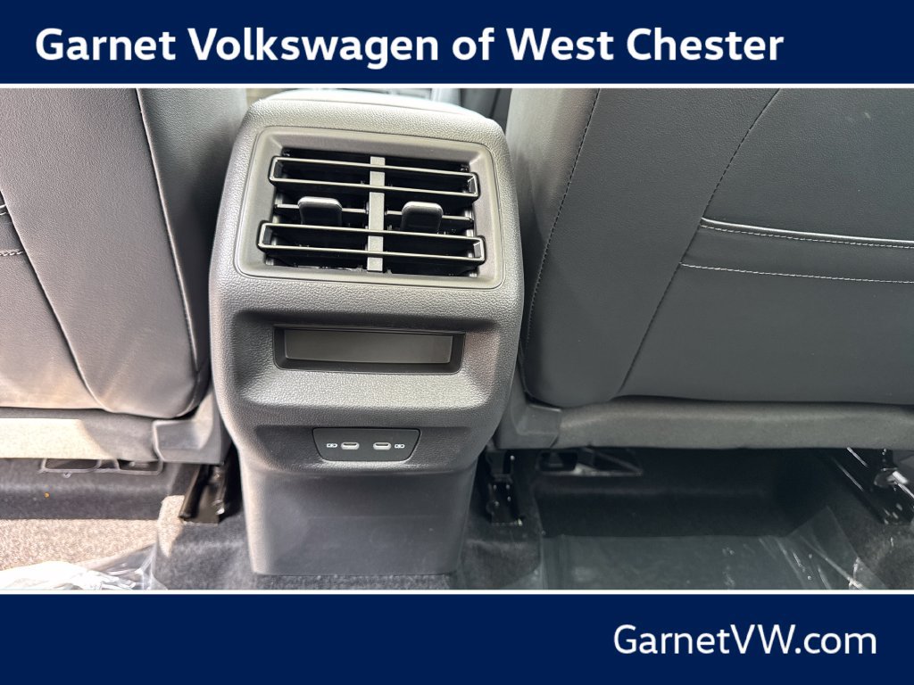 New 2026 Volkswagen Tiguan SE AWD/4WD image 27