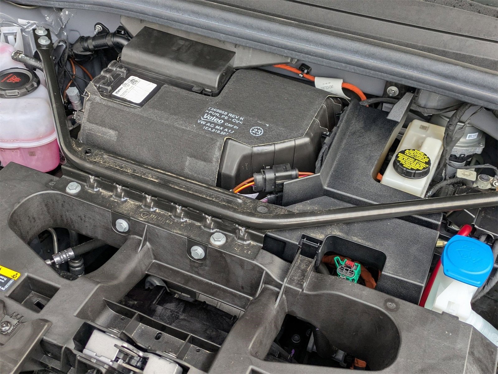 Used 2023 Volkswagen ID.4 Pro image 23