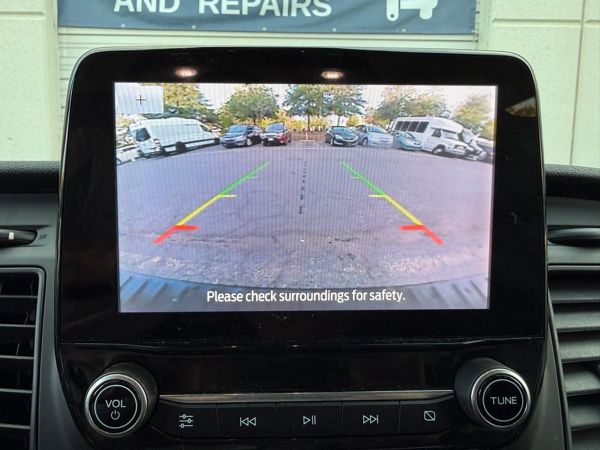 Used 2021 Ford Transit 150 Low Roof RWD image 29