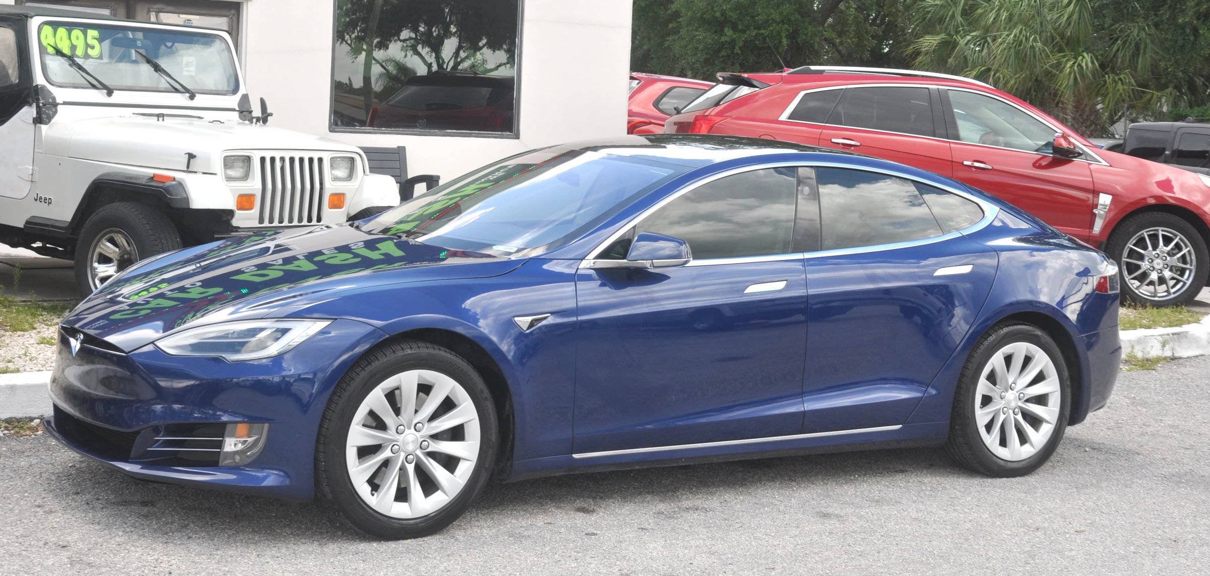 Used 2017 Tesla Model S 75 RWD image 5