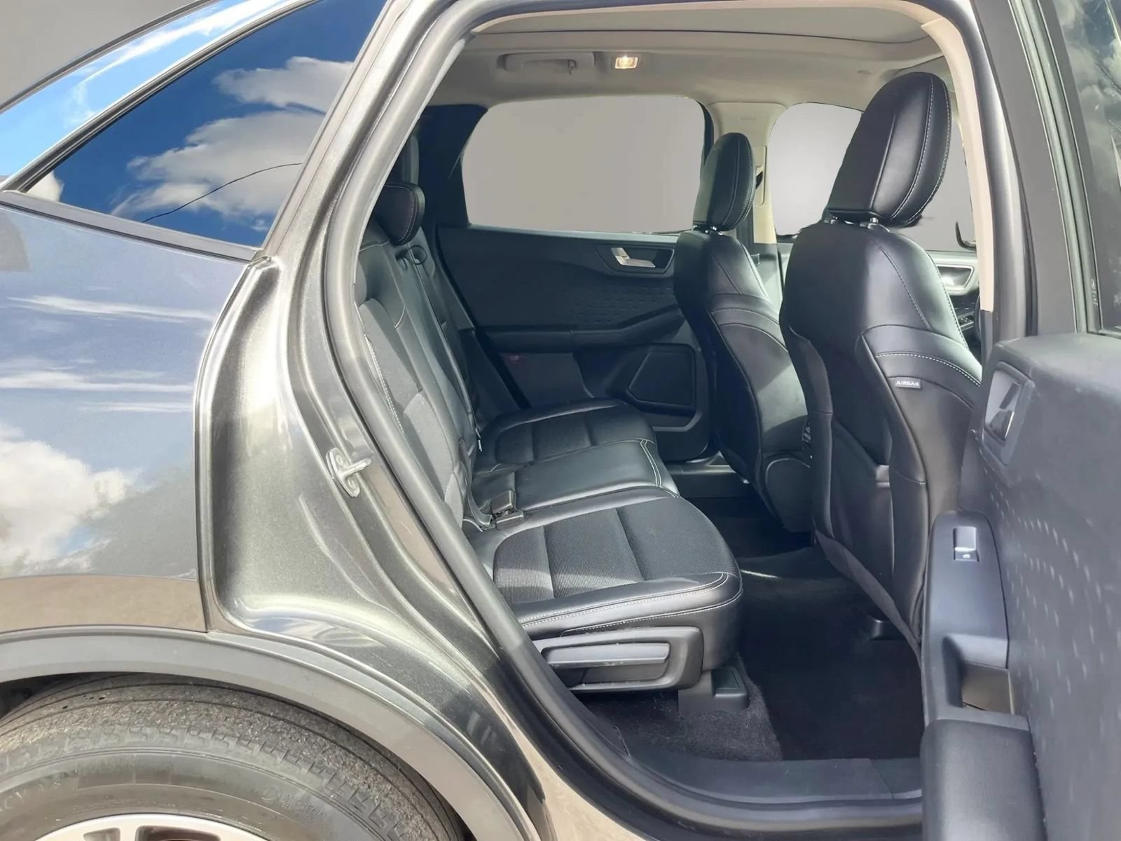 Used 2020 Ford Escape SEL AWD/4WD image 21