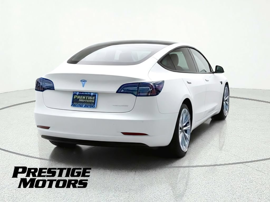 Used 2022 Tesla Model 3 Long Range AWD/4WD image 7