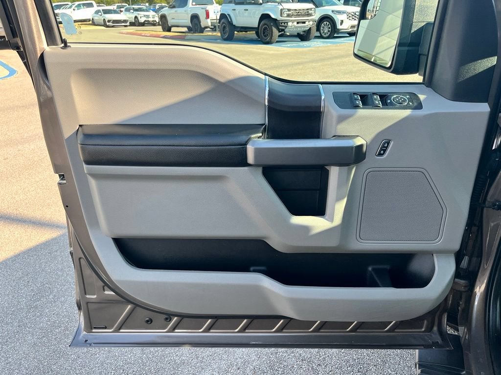 Used 2019 Ford F150 XLT AWD/4WD image 9