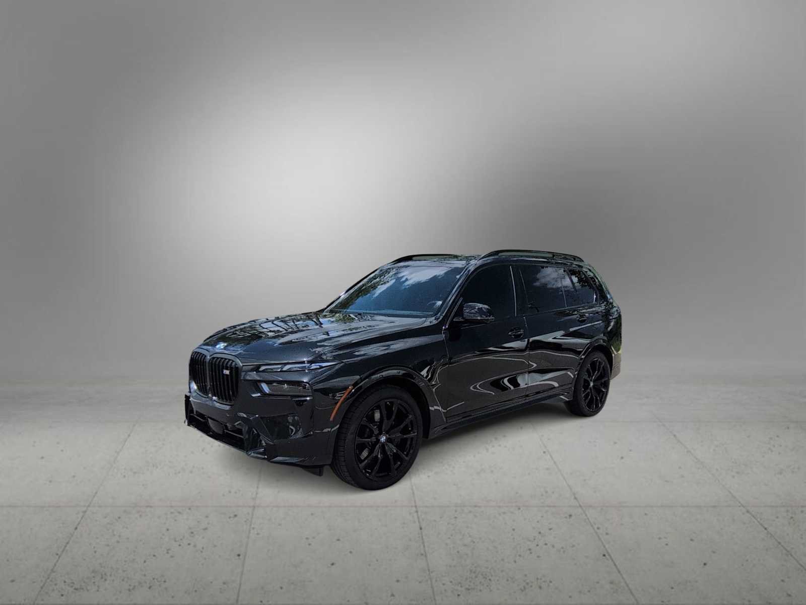 Used 2024 BMW X7 M60i w/ Executive Package AWD/4WD image 4