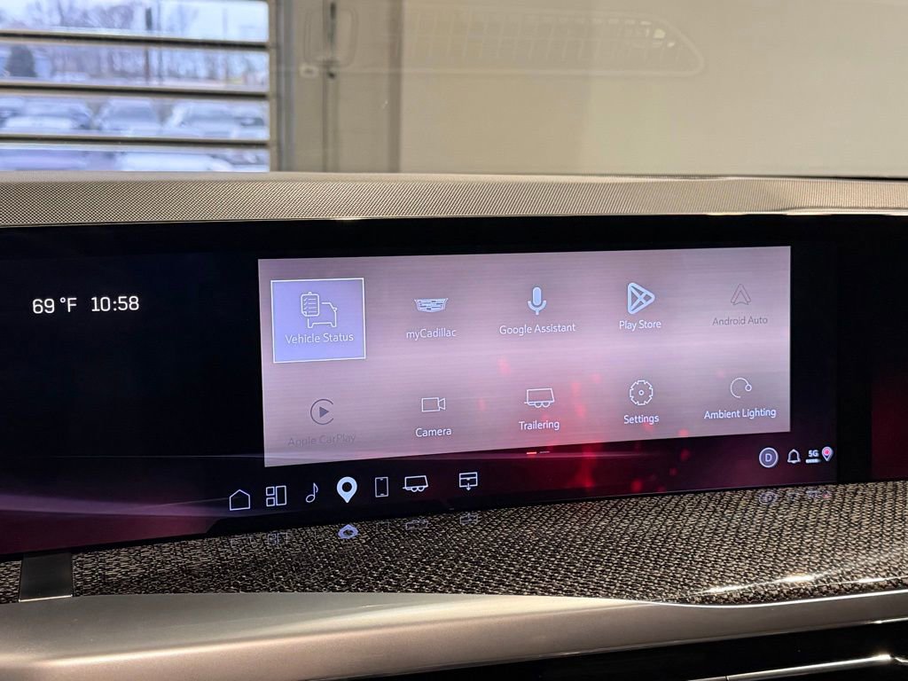 Used 2026 Cadillac Escalade ESV V image 28