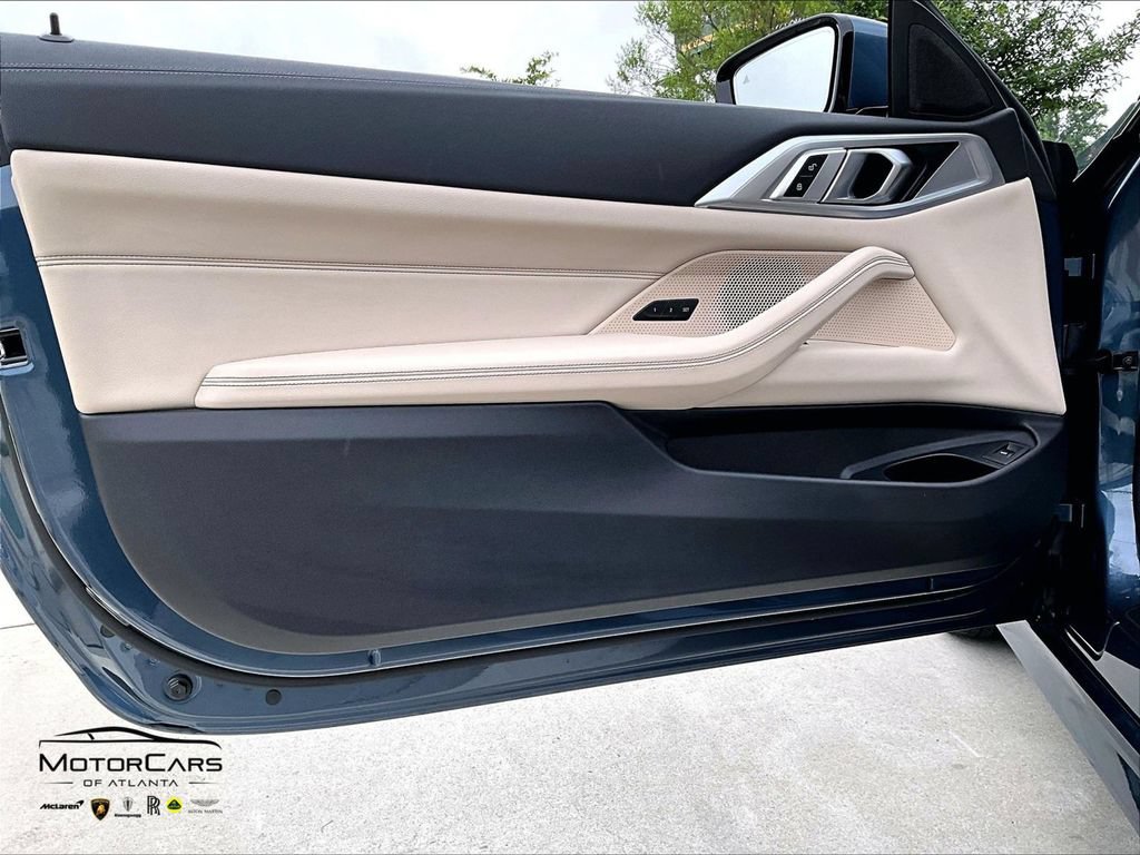 Used 2024 BMW 430i Convertible w/ M Sport Package RWD image 18