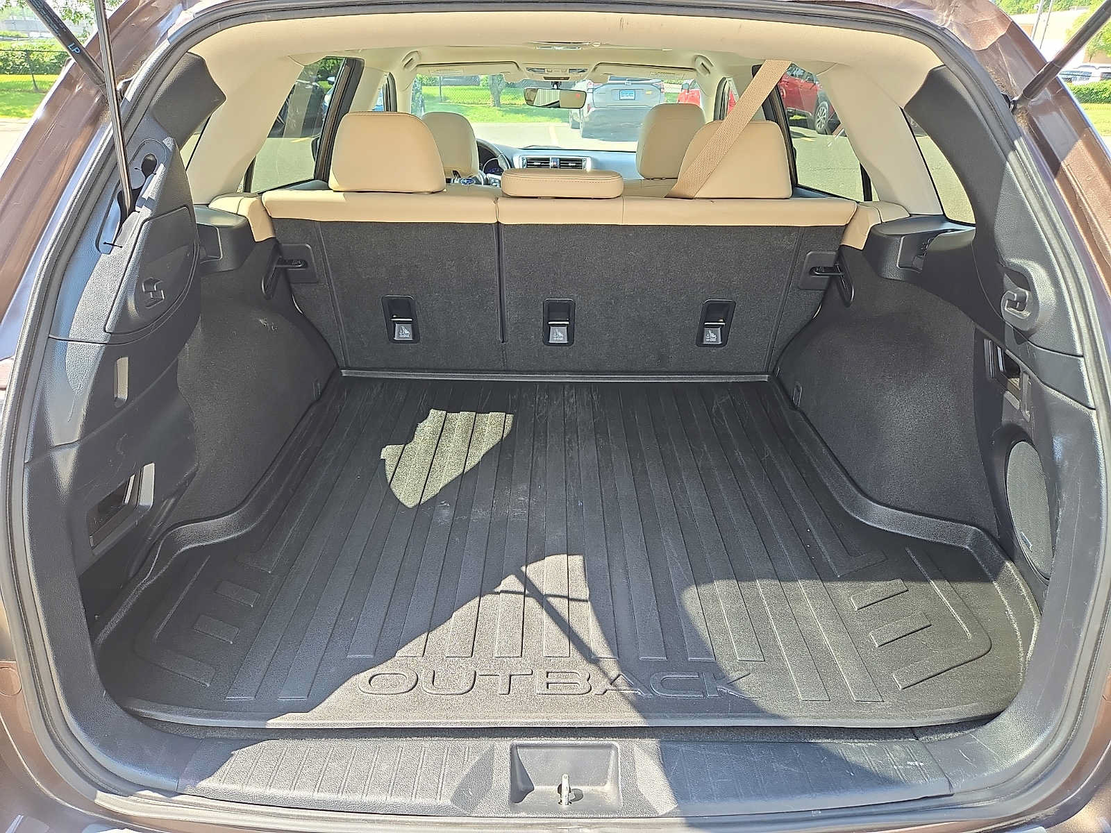 Used 2019 Subaru Outback 2.5i Limited AWD/4WD image 31