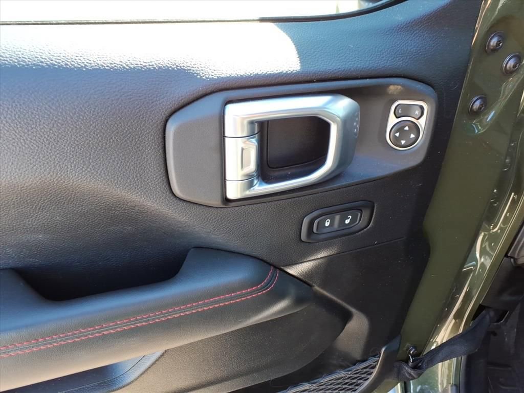 Used 2024 Jeep Gladiator Rubicon image 18