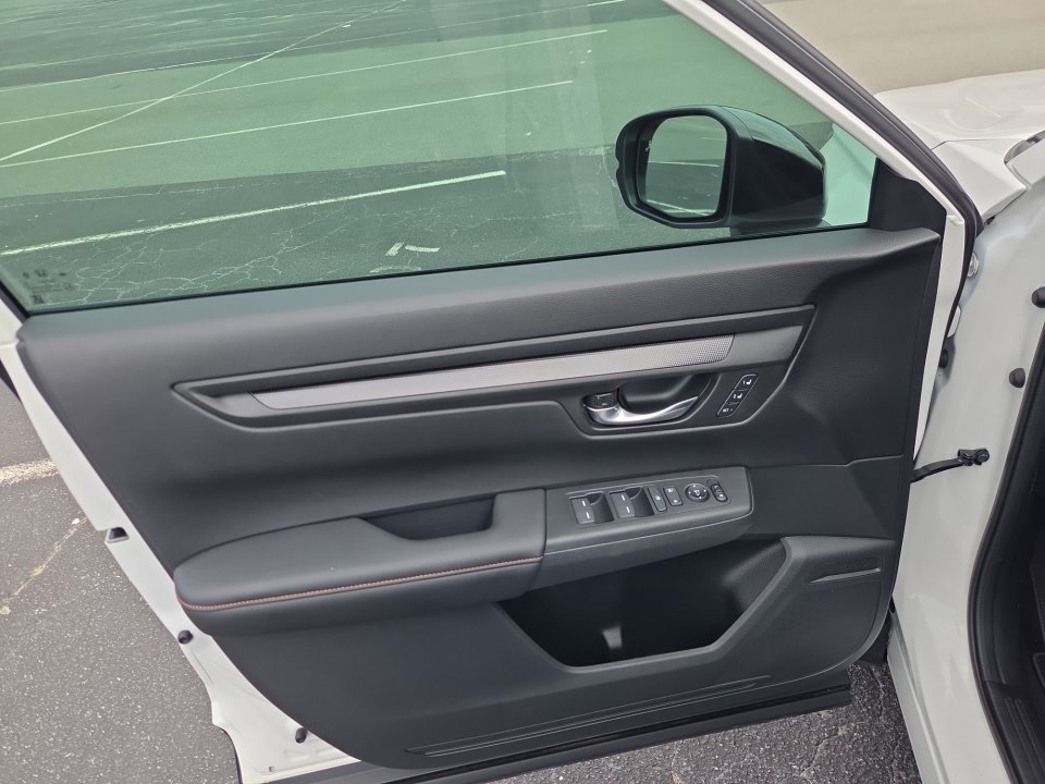 Certified 2026 Honda CR-V Sport-L image 32