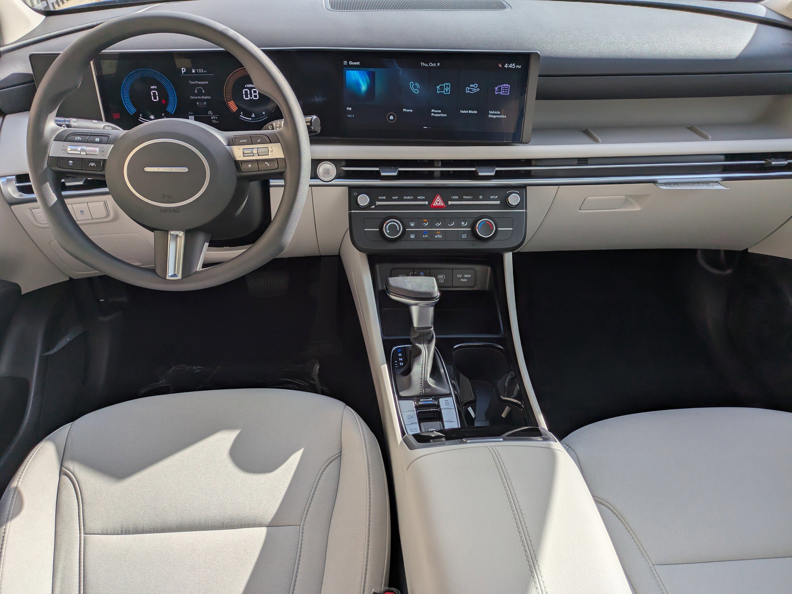 New 2026 Hyundai Tucson SE image 17