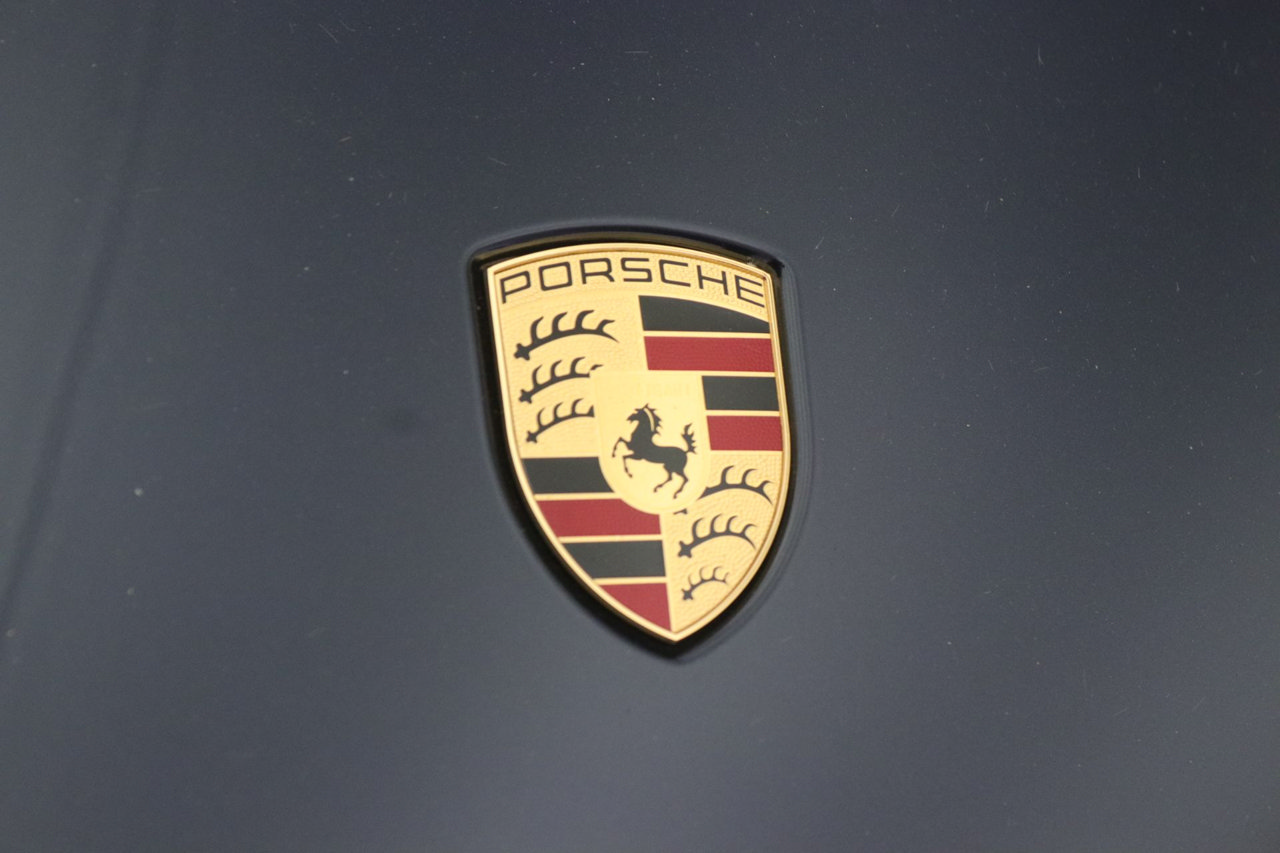 Used 2024 Porsche Cayenne Coupe AWD/4WD image 26