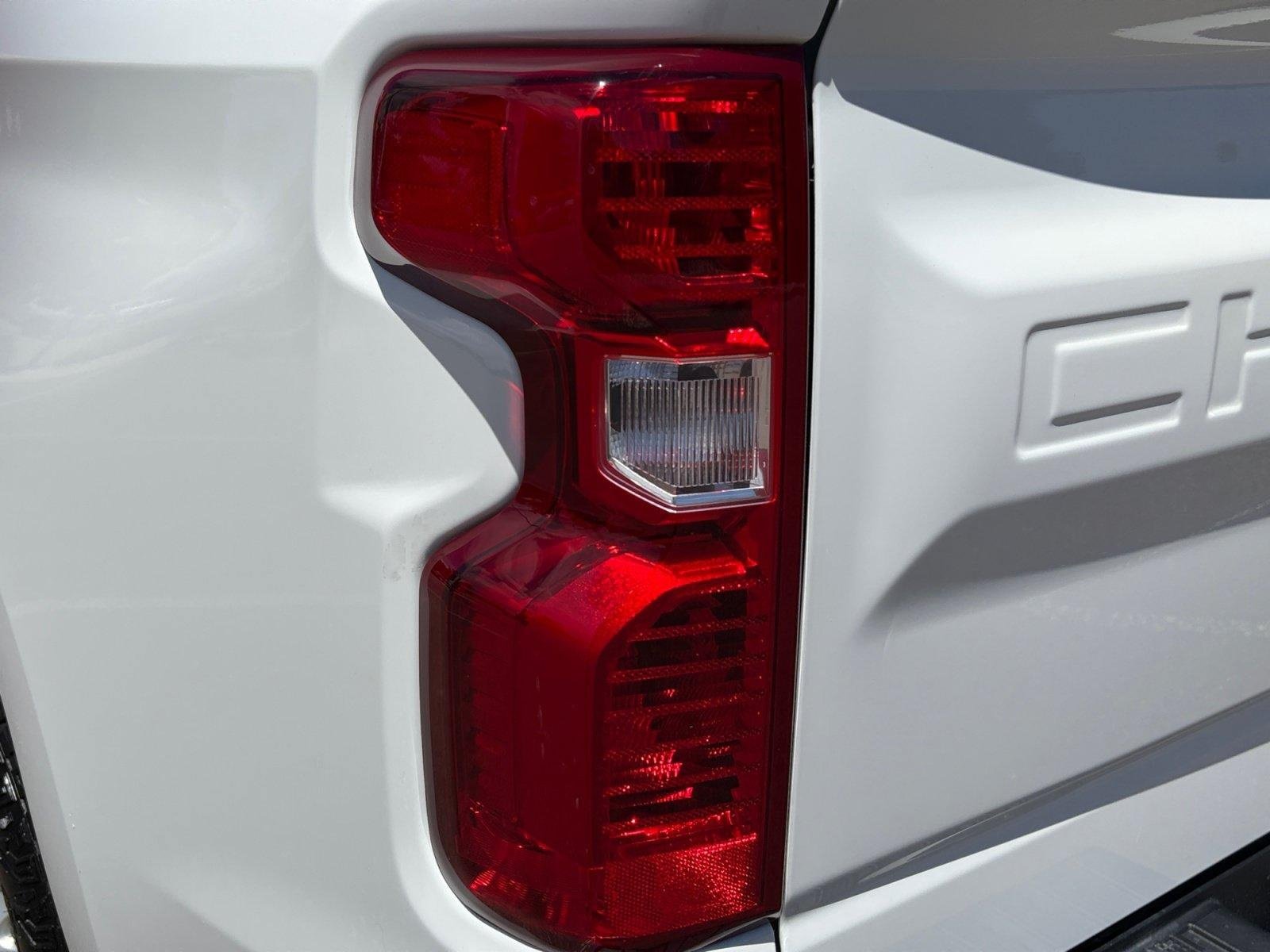 Used 2023 Chevrolet Silverado 1500 LT AWD/4WD image 21