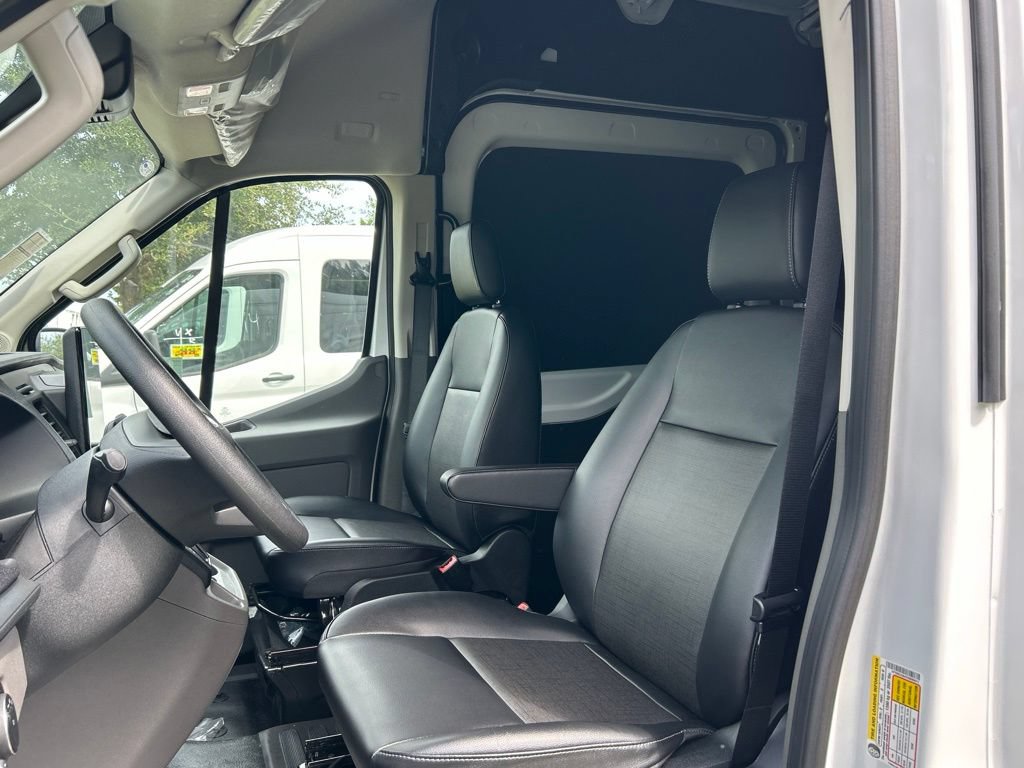 New 2026 Ford Transit 250 148 High Roof AWD w/ Load Area Protection Package image 12