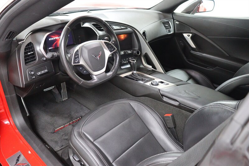 Used 2019 Chevrolet Corvette Grand Sport RWD image 17