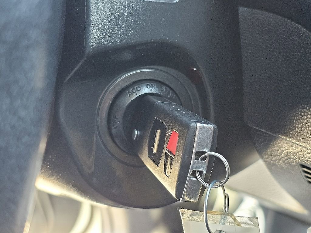 Used 2012 MAZDA MAZDA3 i Touring FWD image 38