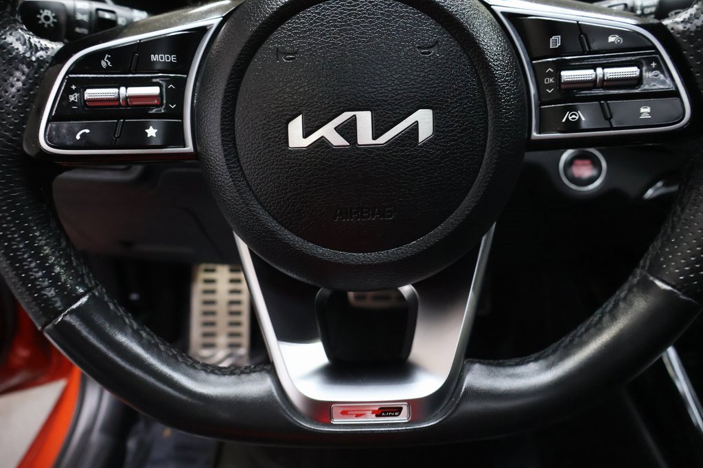 Used 2022 Kia Forte GT-Line w/ GT-Line Premium Package image 19