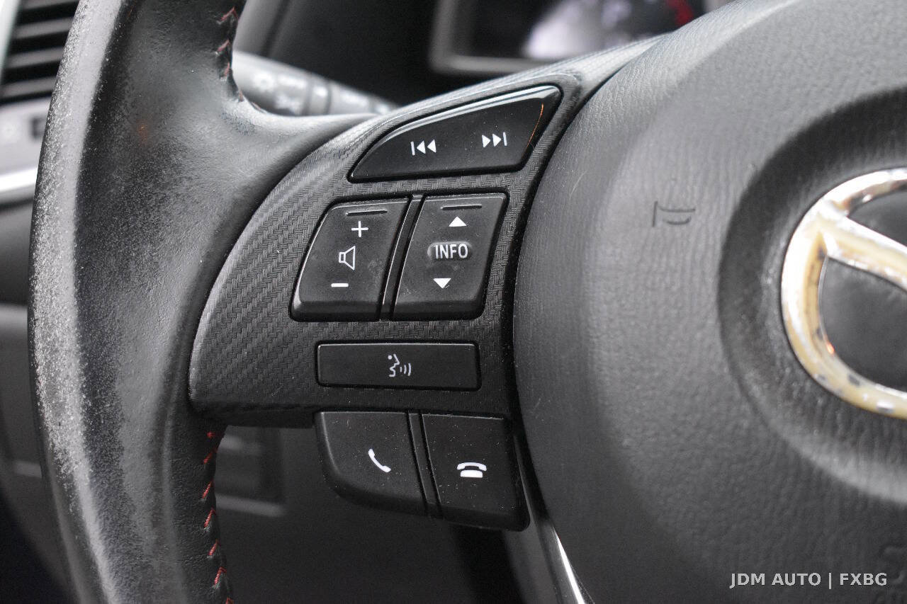 Used 2014 MAZDA MAZDA3 i Touring FWD image 20