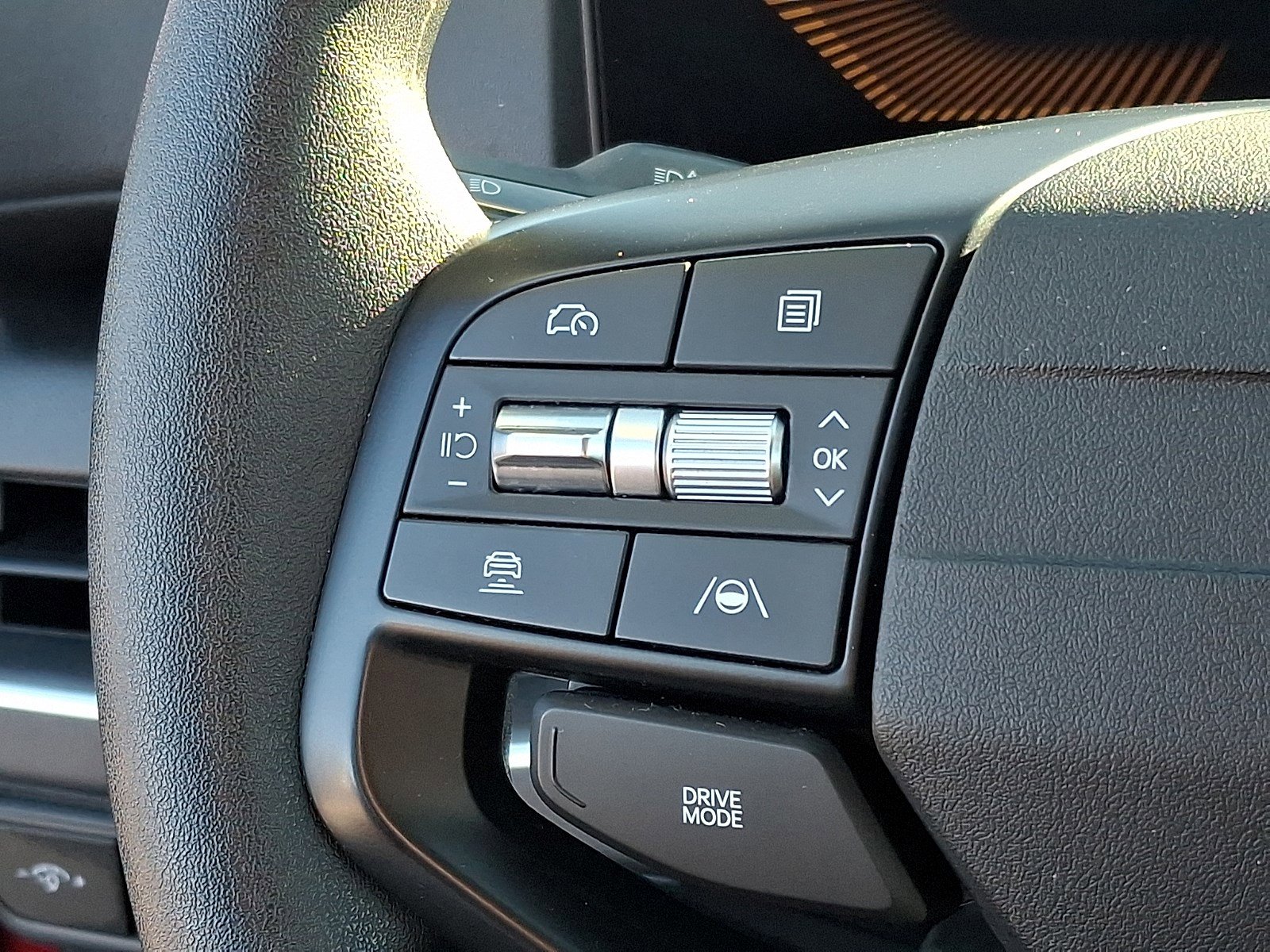 Used 2025 Kia K4 LXS image 19