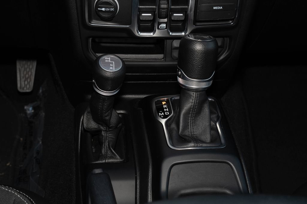Used 2023 Jeep Wrangler Unlimited Sport AWD/4WD image 23