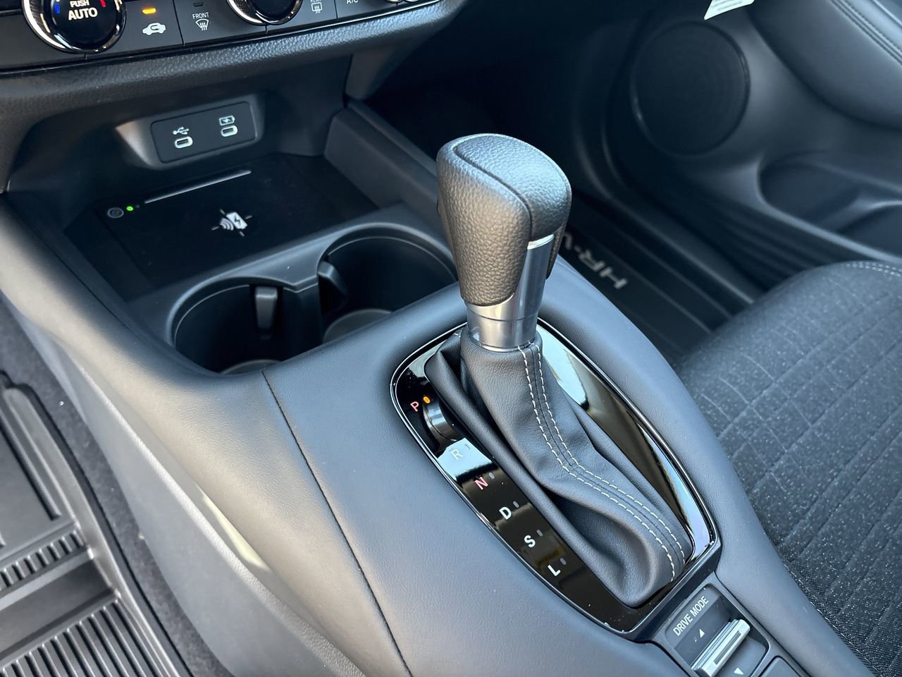 Used 2026 Honda HR-V LX image 16