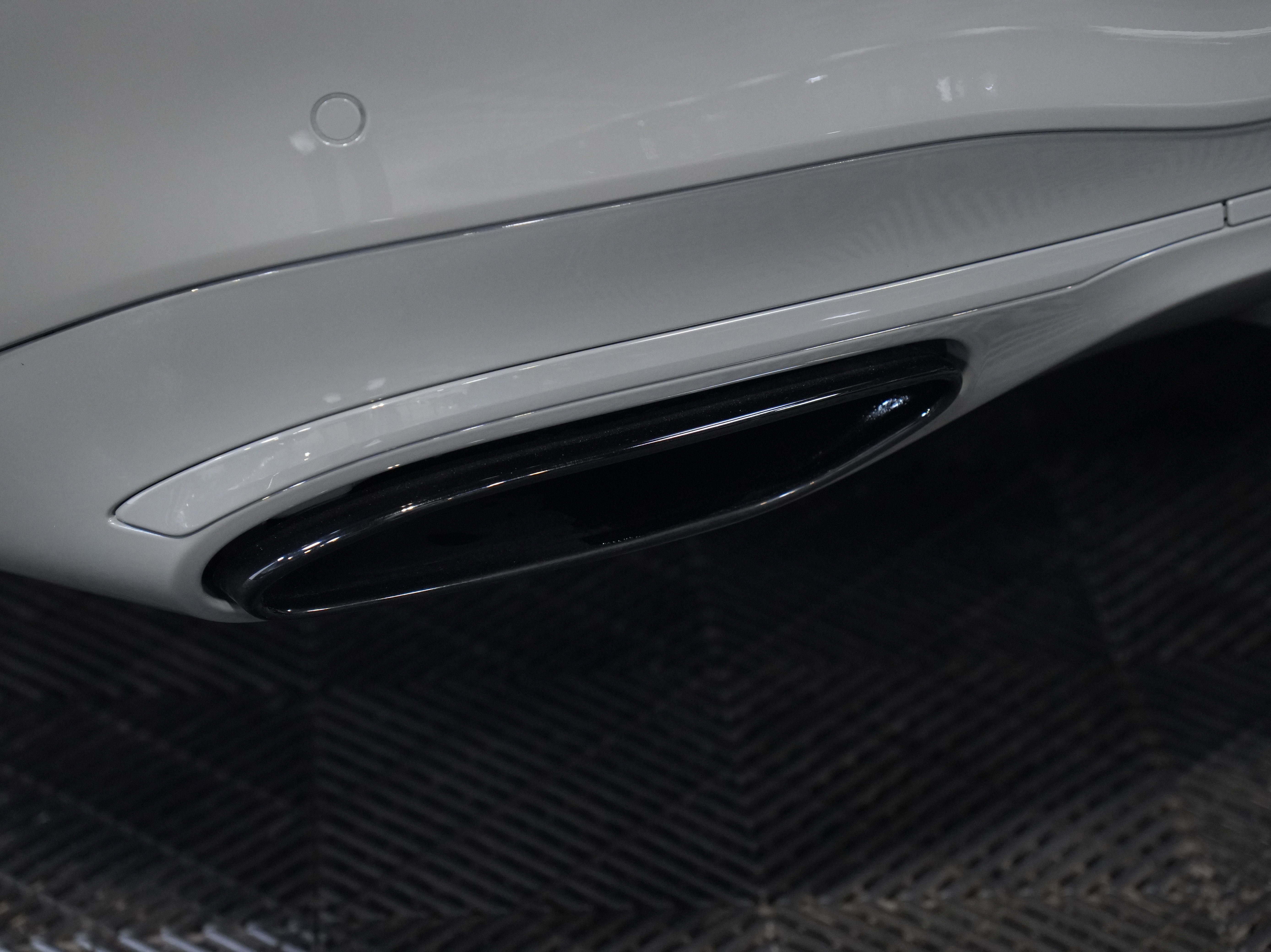 Used 2022 Mercedes-Benz S 580 4MATIC Sedan w/ AMG Line Package image 18