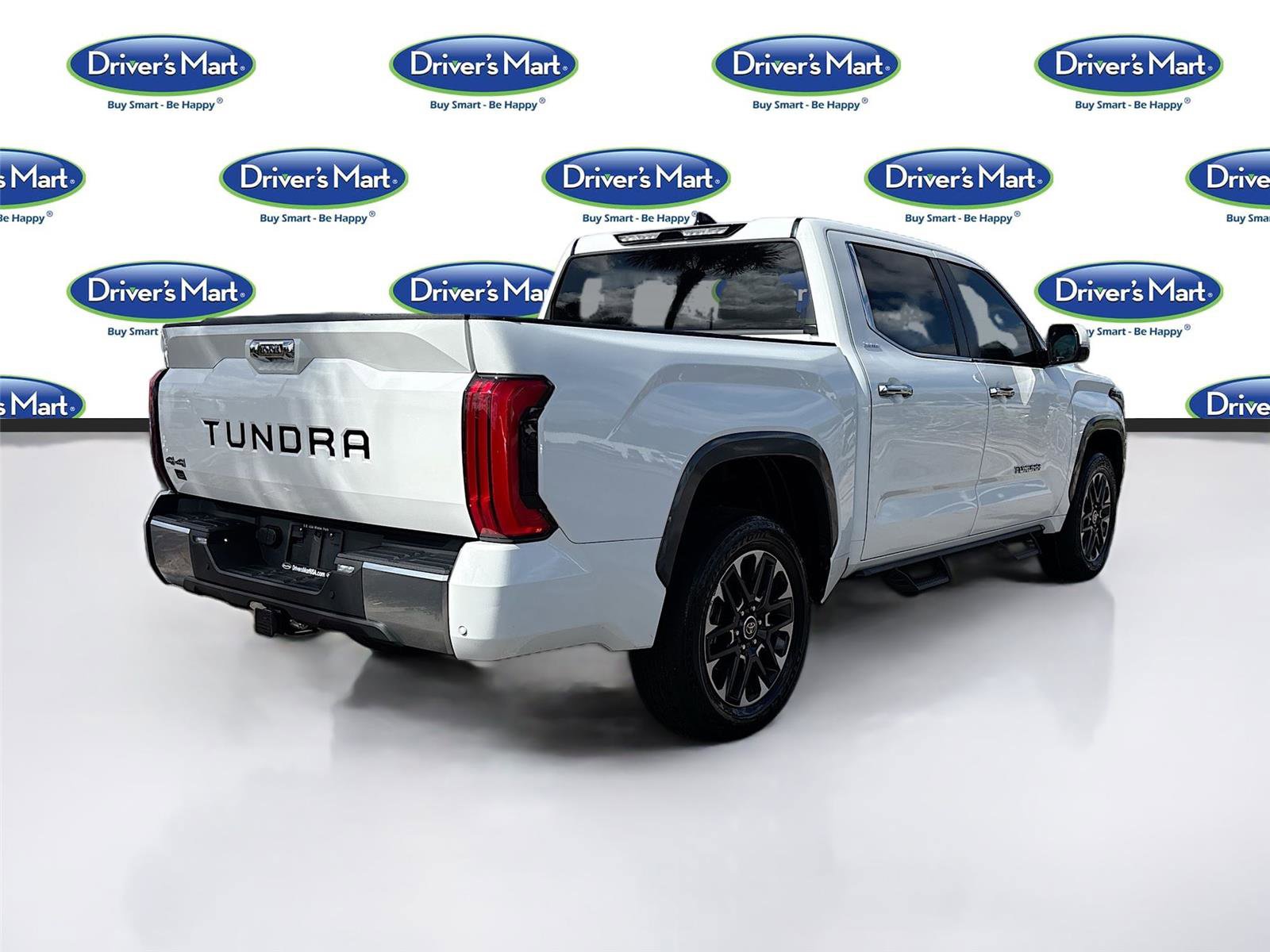 Used 2024 Toyota Tundra Limited image 7