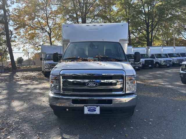New 2026 Ford E-450 and Econoline 450 Super Duty w/ Power Equipment Group image 3