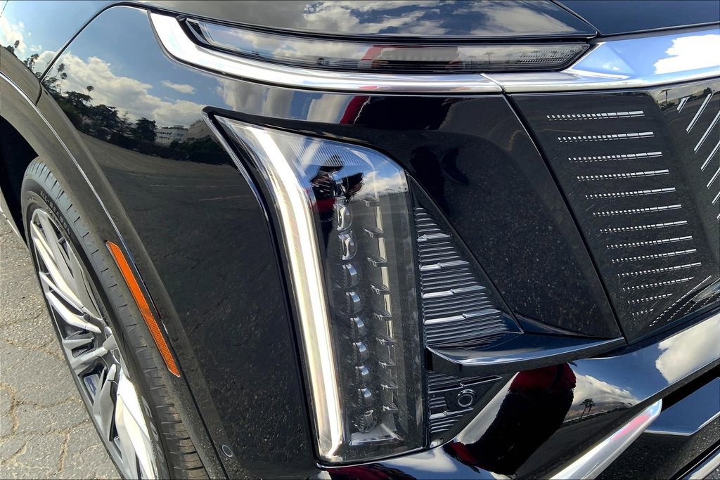 New 2026 Cadillac Vistiq Premium Luxury image 14