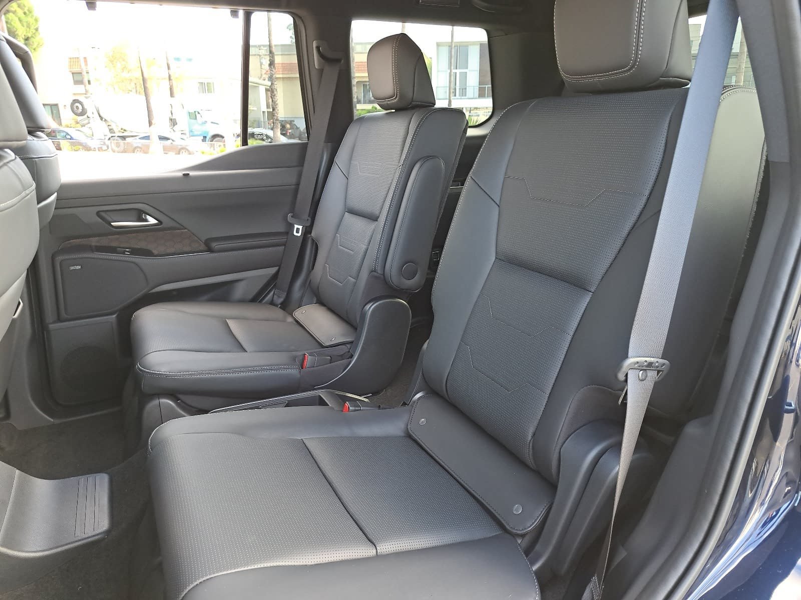 Used 2026 Lexus GX 550 w/ Accessory Package (31) AWD/4WD image 16