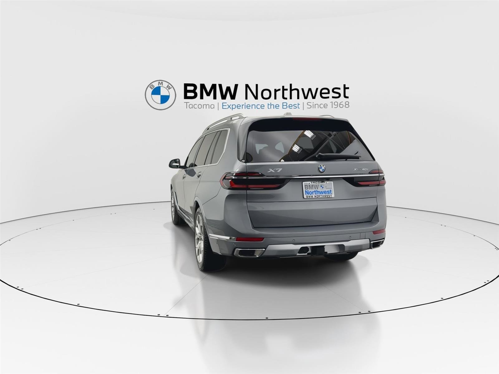 New 2026 BMW X7 xDrive40i w/ Premium Package image 13