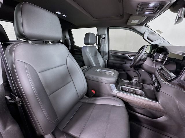 Used 2022 Chevrolet Silverado 1500 LTZ w/ LTZ Premium Package AWD/4WD image 30