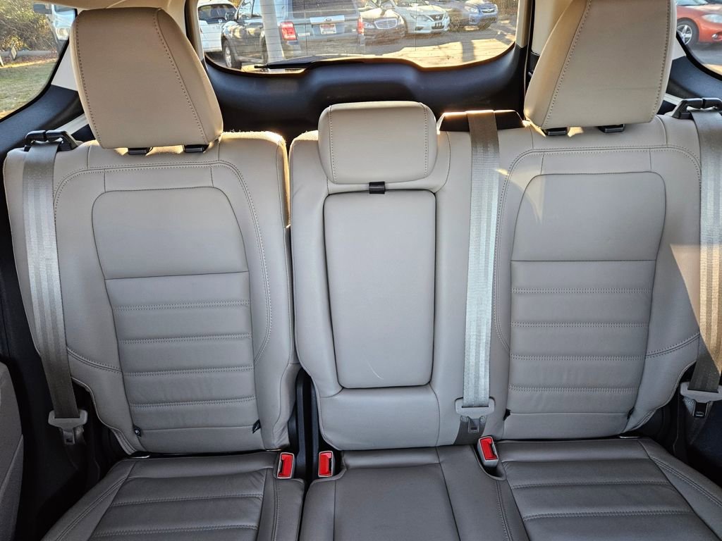 Used 2017 Ford Escape Titanium FWD image 16