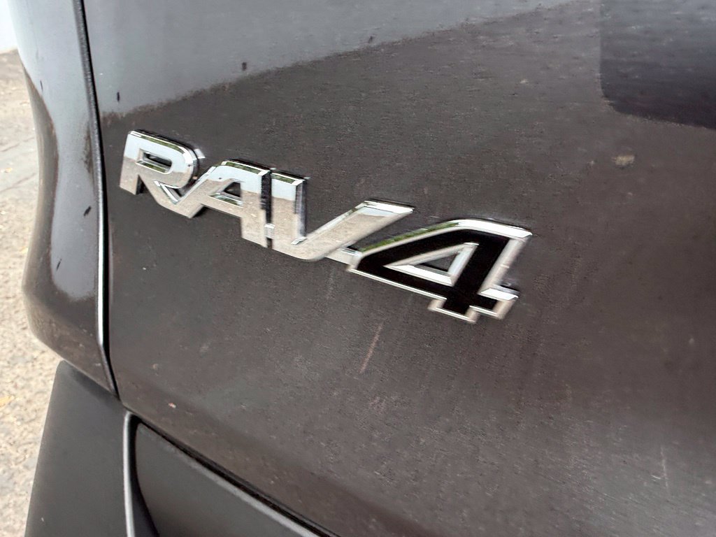 Used 2025 Toyota RAV4 XLE w/ Convenience Package AWD/4WD image 7