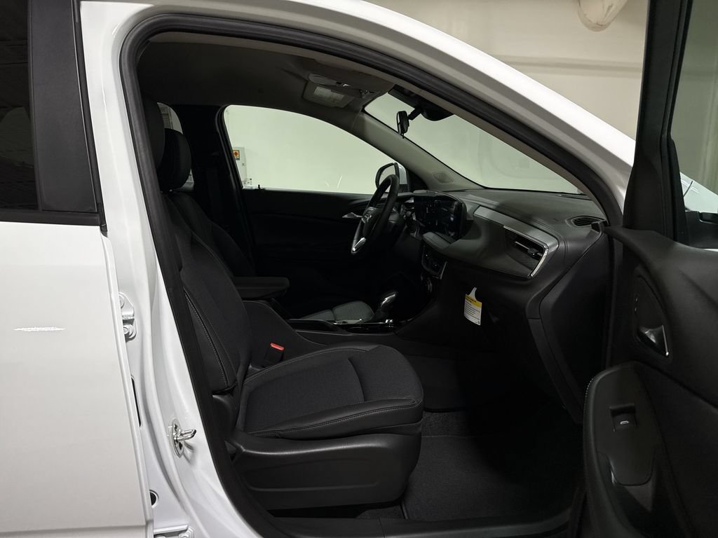 New 2026 Buick Encore GX Preferred w/ Comfort Package FWD image 21