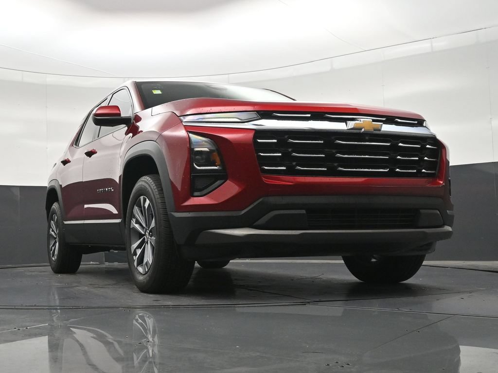 Used 2025 Chevrolet Equinox LT FWD image 30