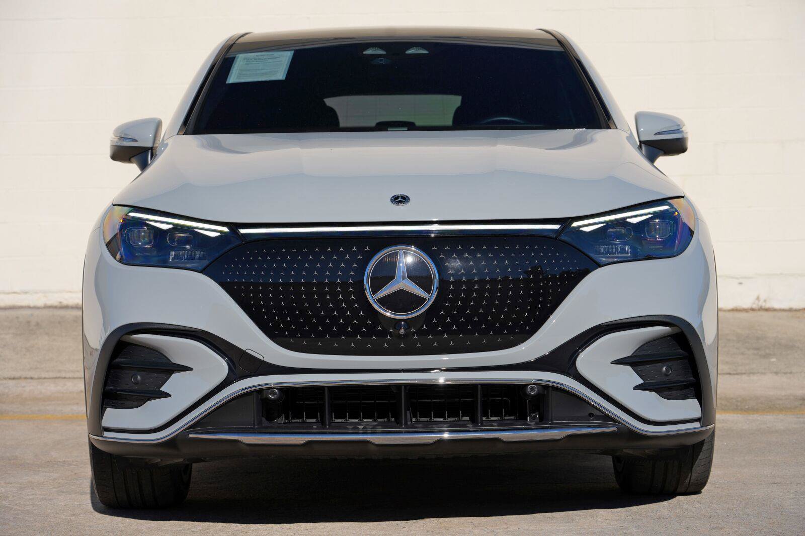 Used 2023 Mercedes-Benz EQE 350+ SUV w/ AMG Line Exterior Package image 7