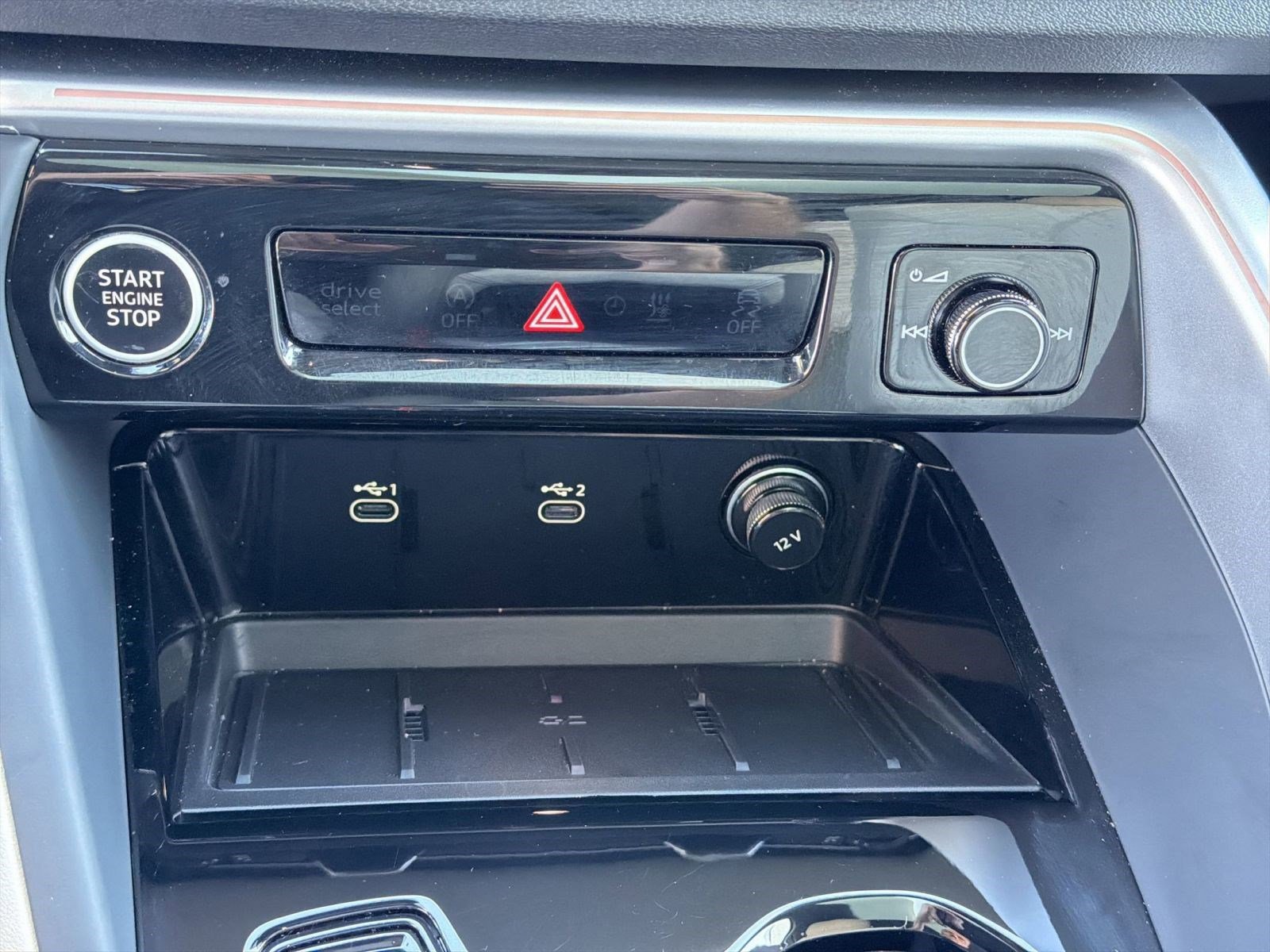 Used 2025 Audi Q5 Prestige AWD/4WD image 25