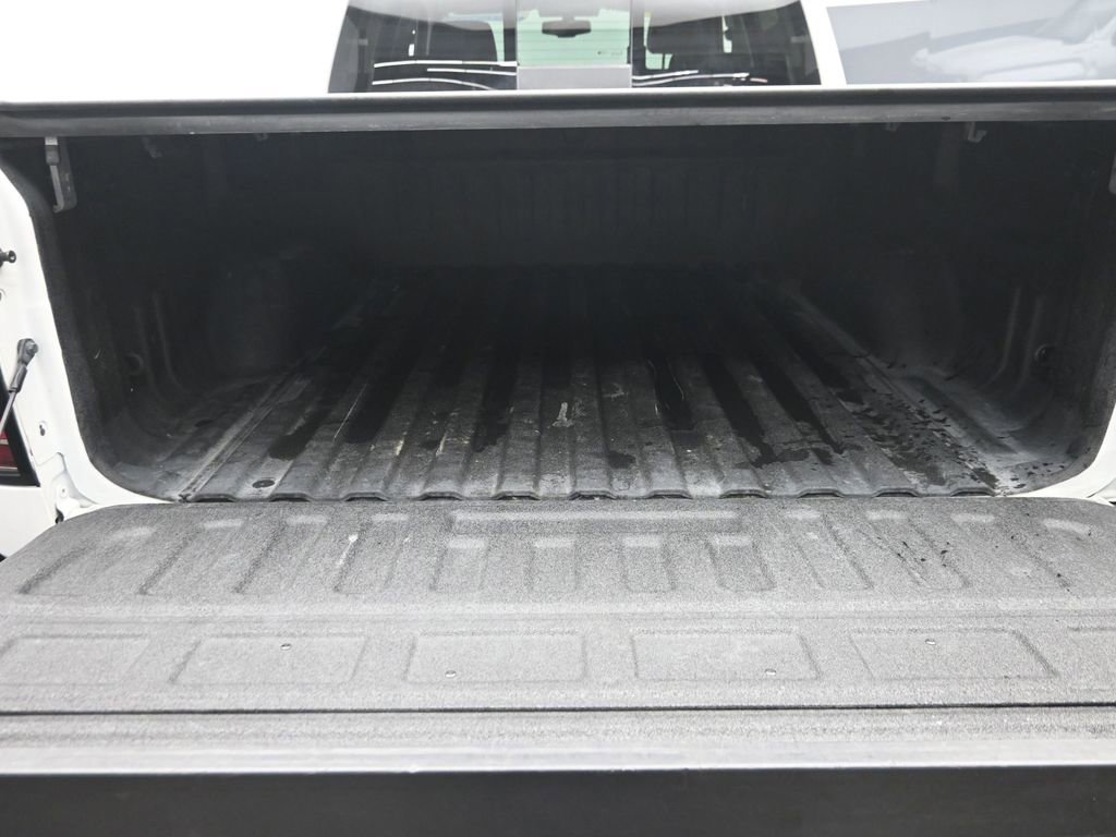 Used 2018 GMC Sierra 1500 SLT w/ SLT Premium Package image 9